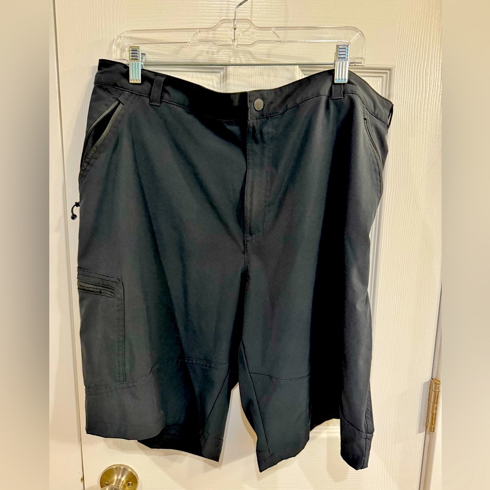 Columbia quick dry shorts big & tall